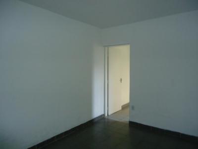 Casa para Locação, em São Bernardo do Campo, bairro Baeta Neves, 2 dormitórios, 1 banheiro, 1 vaga